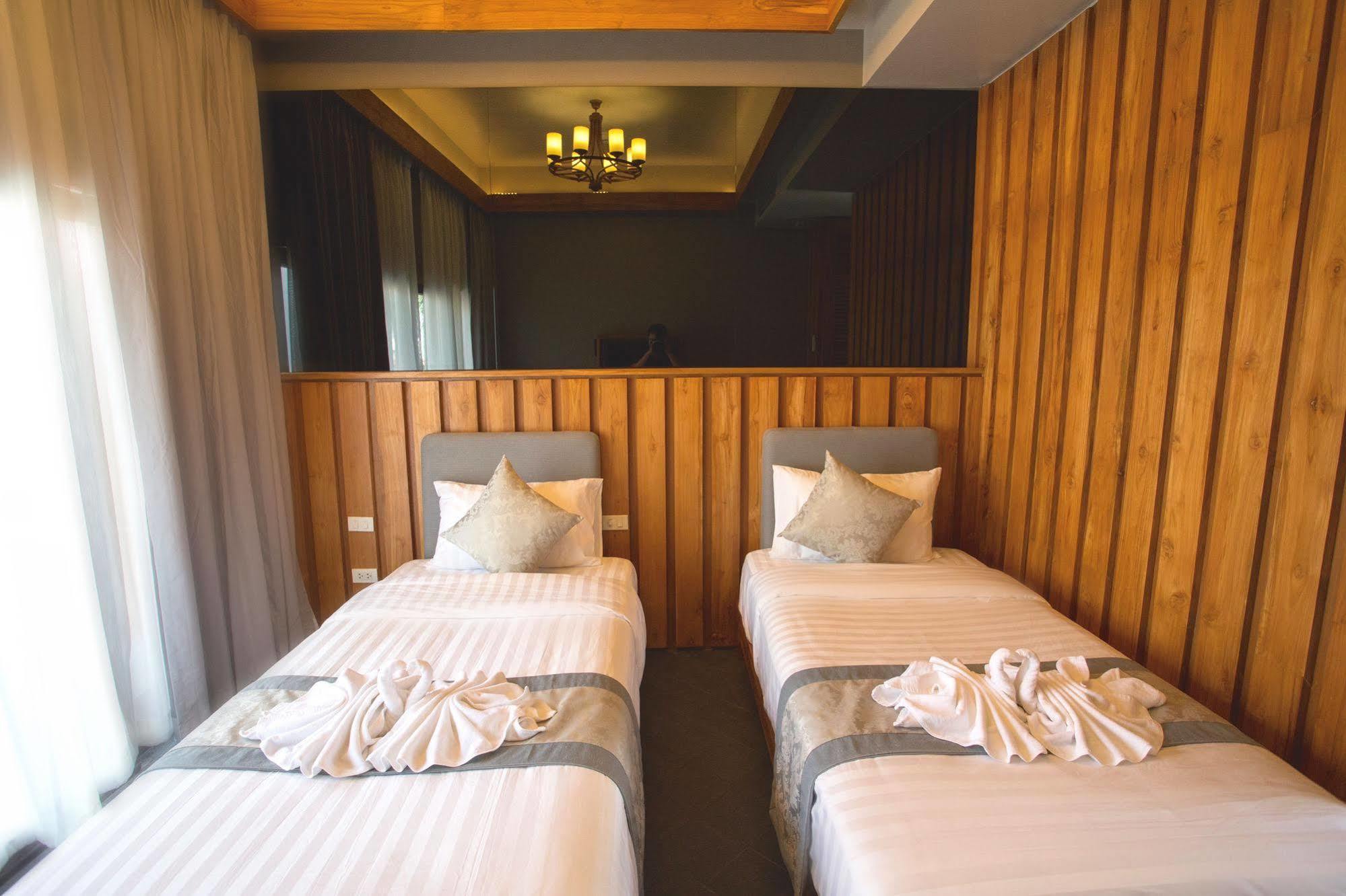 Sanakeo Boutique & Spa Луанг Прабанг Екстериор снимка